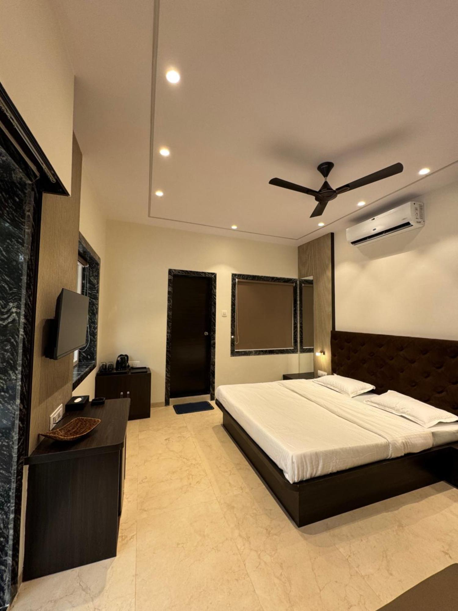 The Visawa Resort بادلابور المظهر الخارجي الصورة